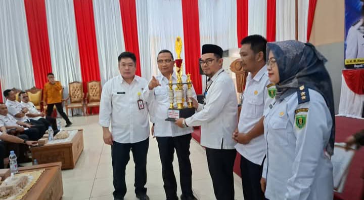 Desa Wayau Juara I  Lomba Desa Tingkat Kabupaten