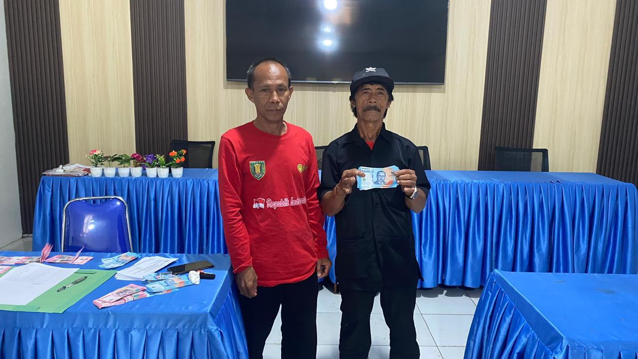 Penyaluran BLT-DD Wirang Tahun Anggaran 2025