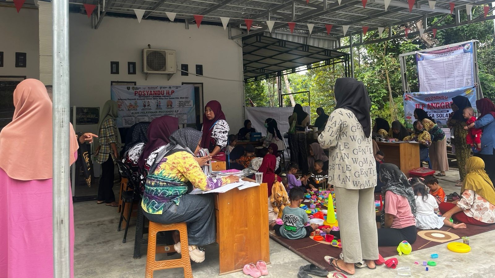 Kegiatan Posyandu Anggrek Desa Solan