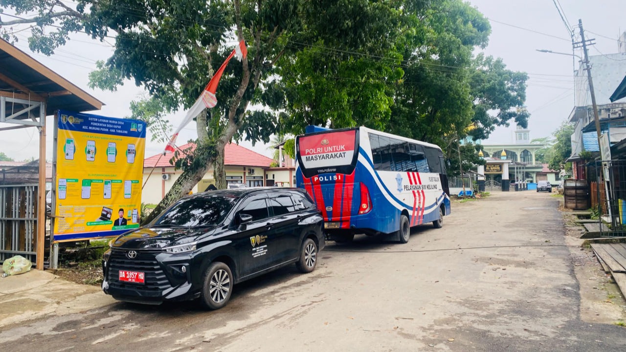 SIM Keliling Polres Tabalong Hadir di Desa Kapar