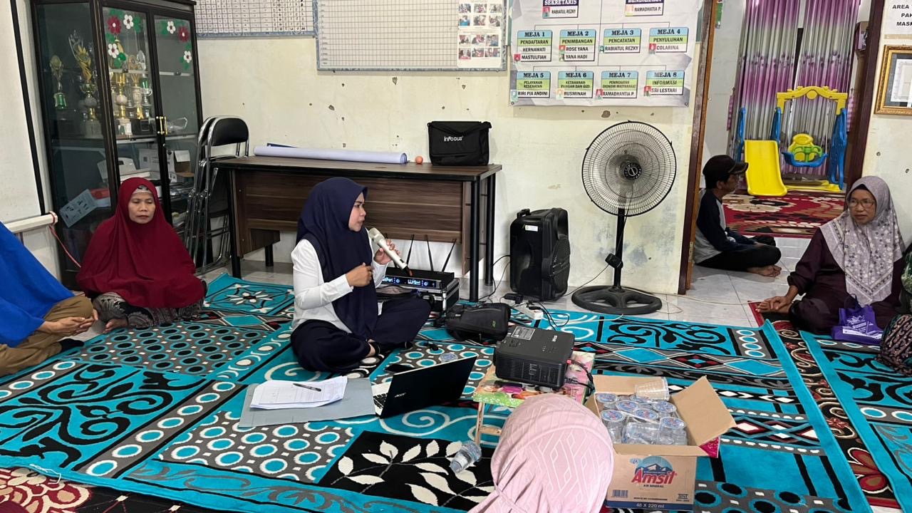 KPM PKH dan BPNT Desa Kapar Gelar Pertemuan Kelompok Bersama Pendamping