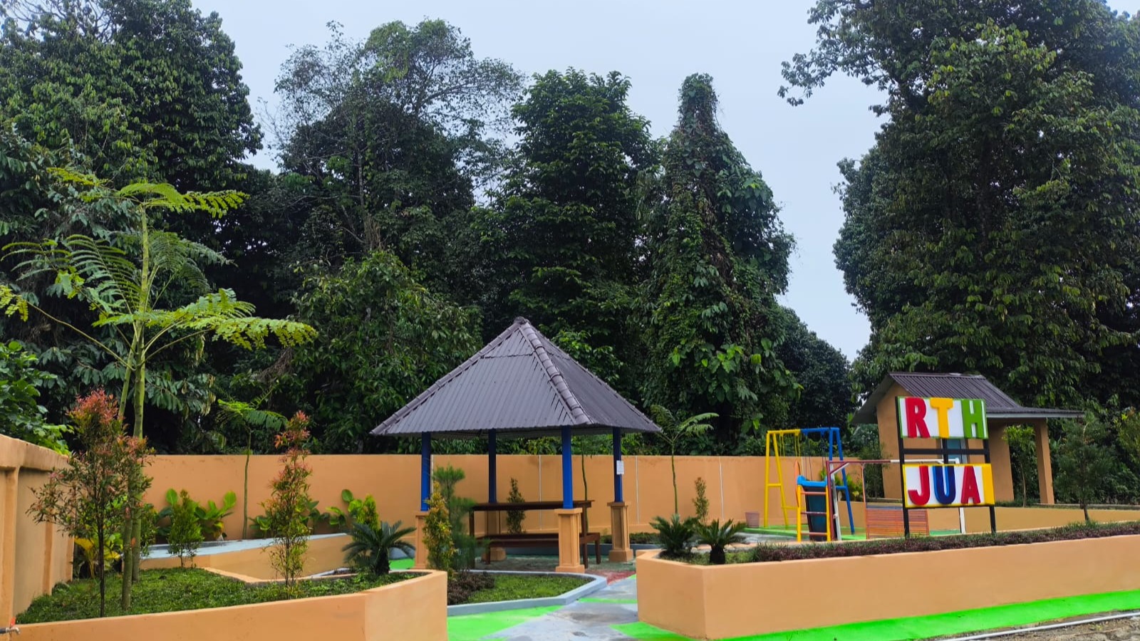 Ruang Terbuka Hijau Desa Juai