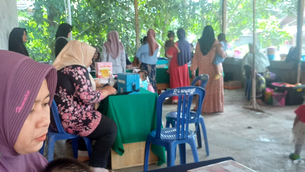 KEGIATAN PMT POSYANDU