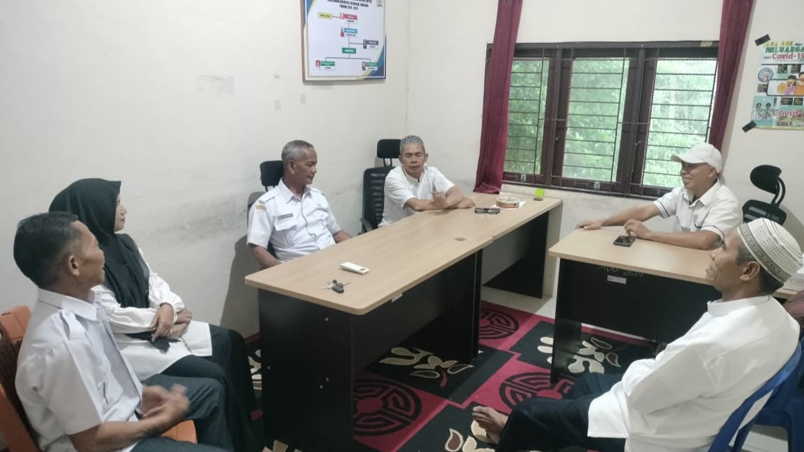 Musyawarah sekaligus penyerahan berkas LPPD dari kepala desa kepada ketua BPD