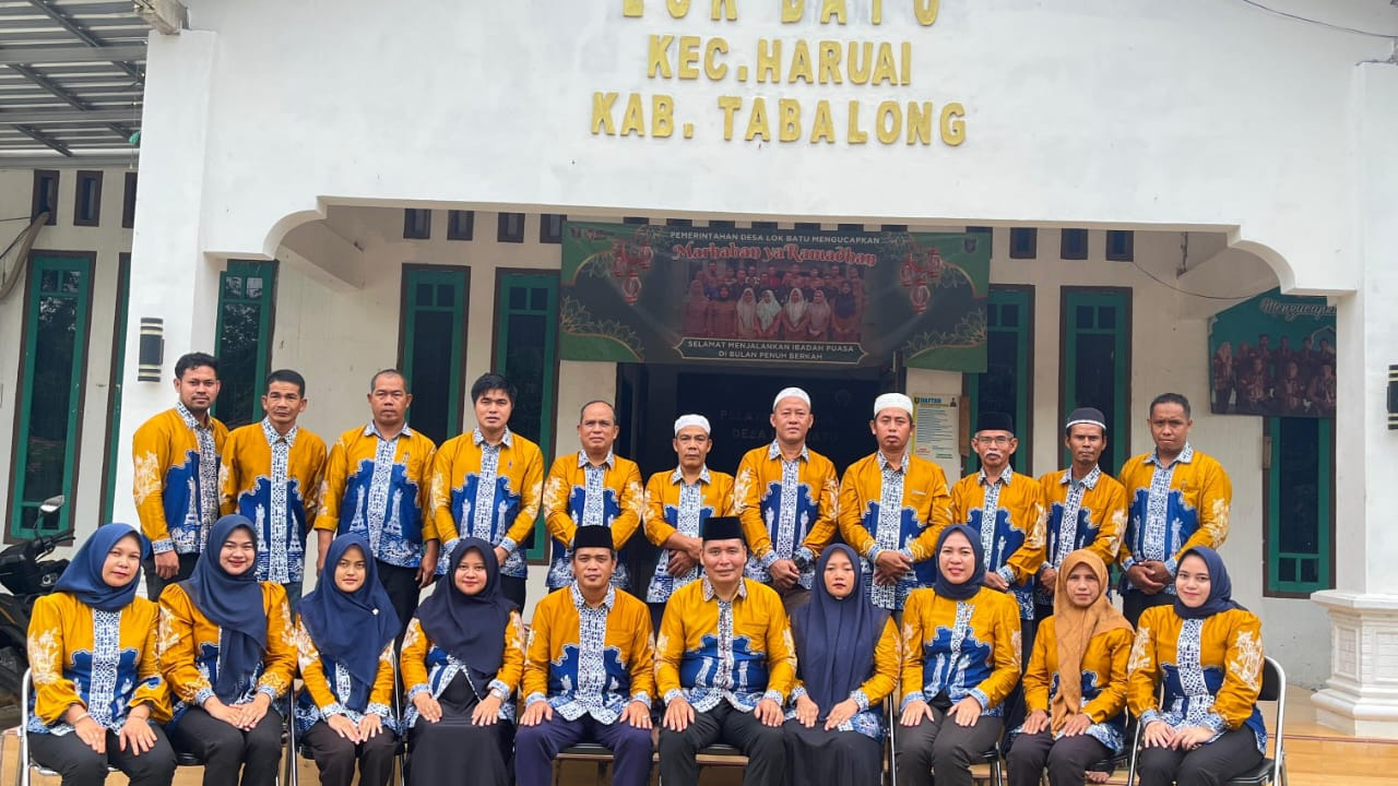 poto bersama pemerintahan desa lok batu