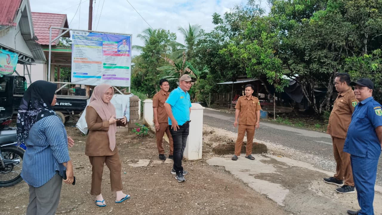 Bersih-bersih Kantor Desa Lok Batu 30 Menit selasa 14 April 2026