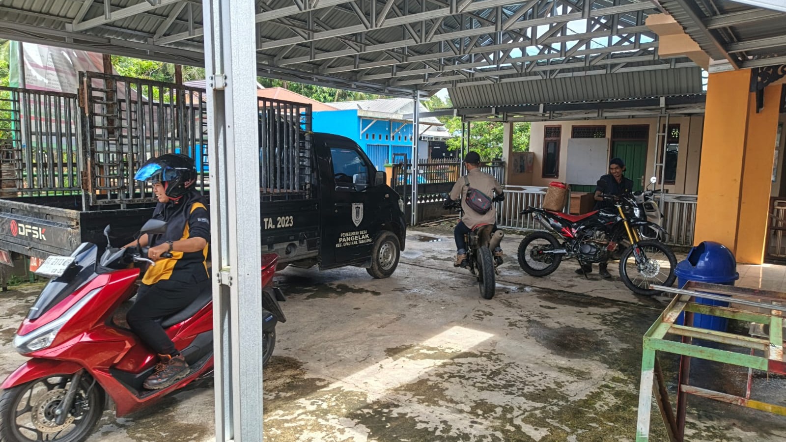 Kegiatan Rutin Vaksin Rabies di Desa Pangelak