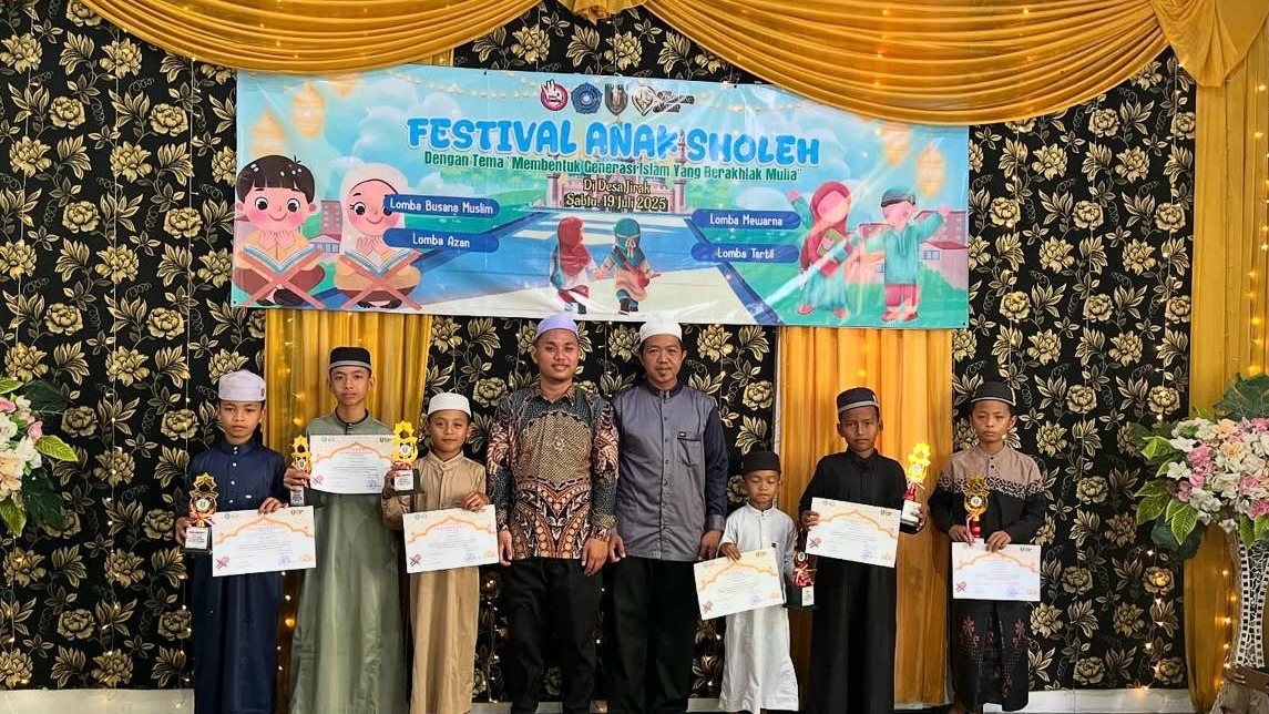 Festival anak sholeh dengan tema membentuk generasi islam yang berakhlak mulia