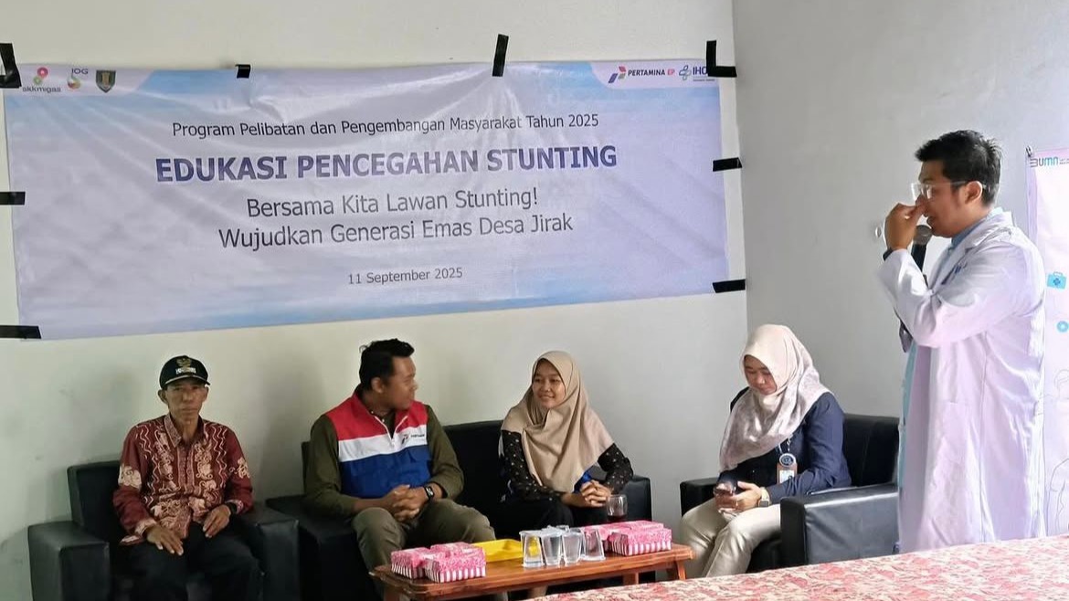 Acara edukasi pencegahan stunting "Bersama kita lawan stunting wujudkan generasi emas Desa Jirak"