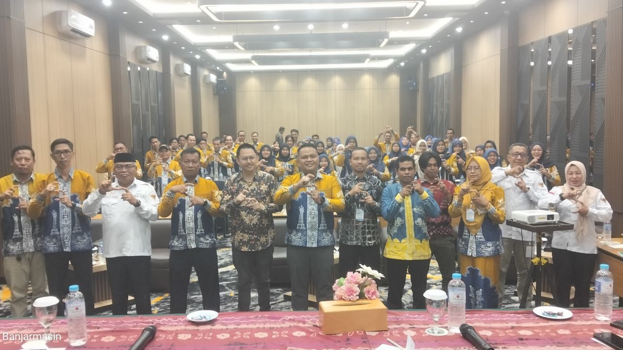 Perangkat Desa Mangkupum Mengikuti Workshop Sinkronisasi data Penyusunan Indeks Desa,Prodeskel dan Epdeskel Desa Se-Kecamatan Muara Uya tanggal 17-19 April 2026