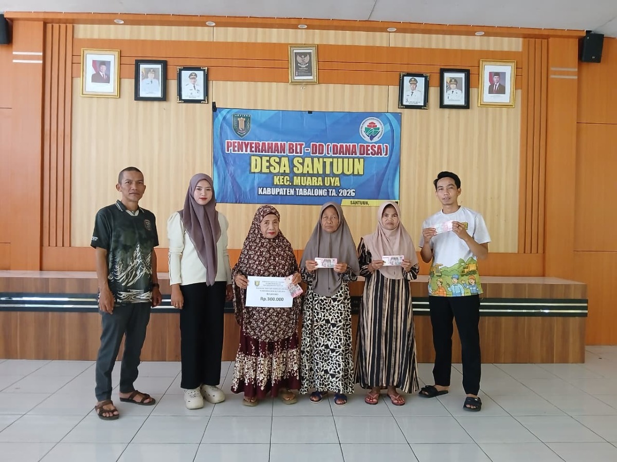 Pembagian BLT-DD ub Mei Desa Santuun