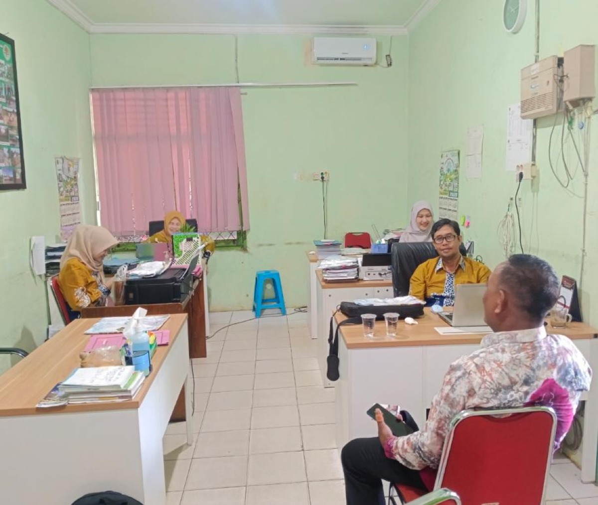 Kepala Desa Garagata Koordinasi Dengan DLH Tentang Pembangunan RTH 2026