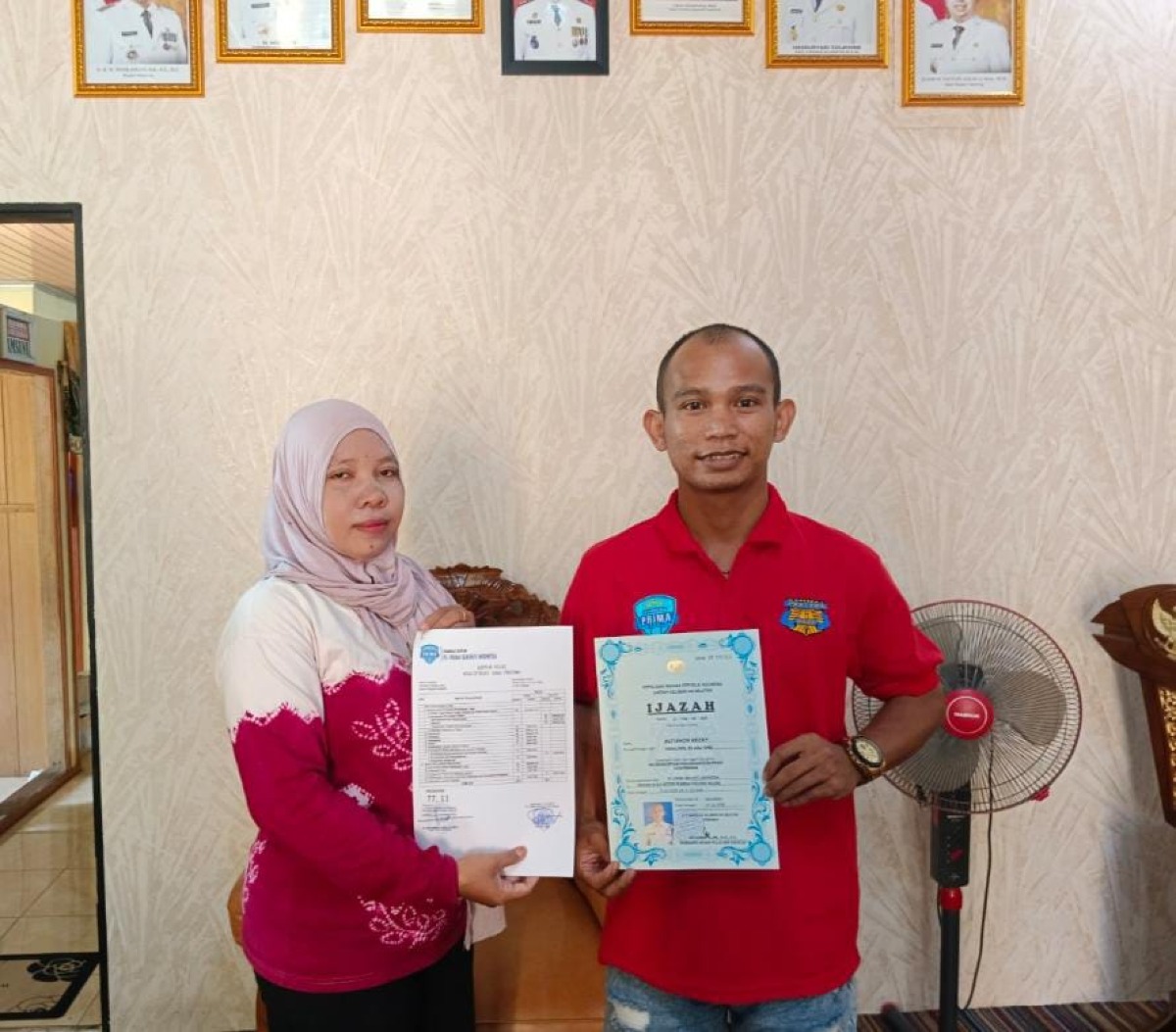 Penyerahan Ijazah Pelatihan Sekuriti 