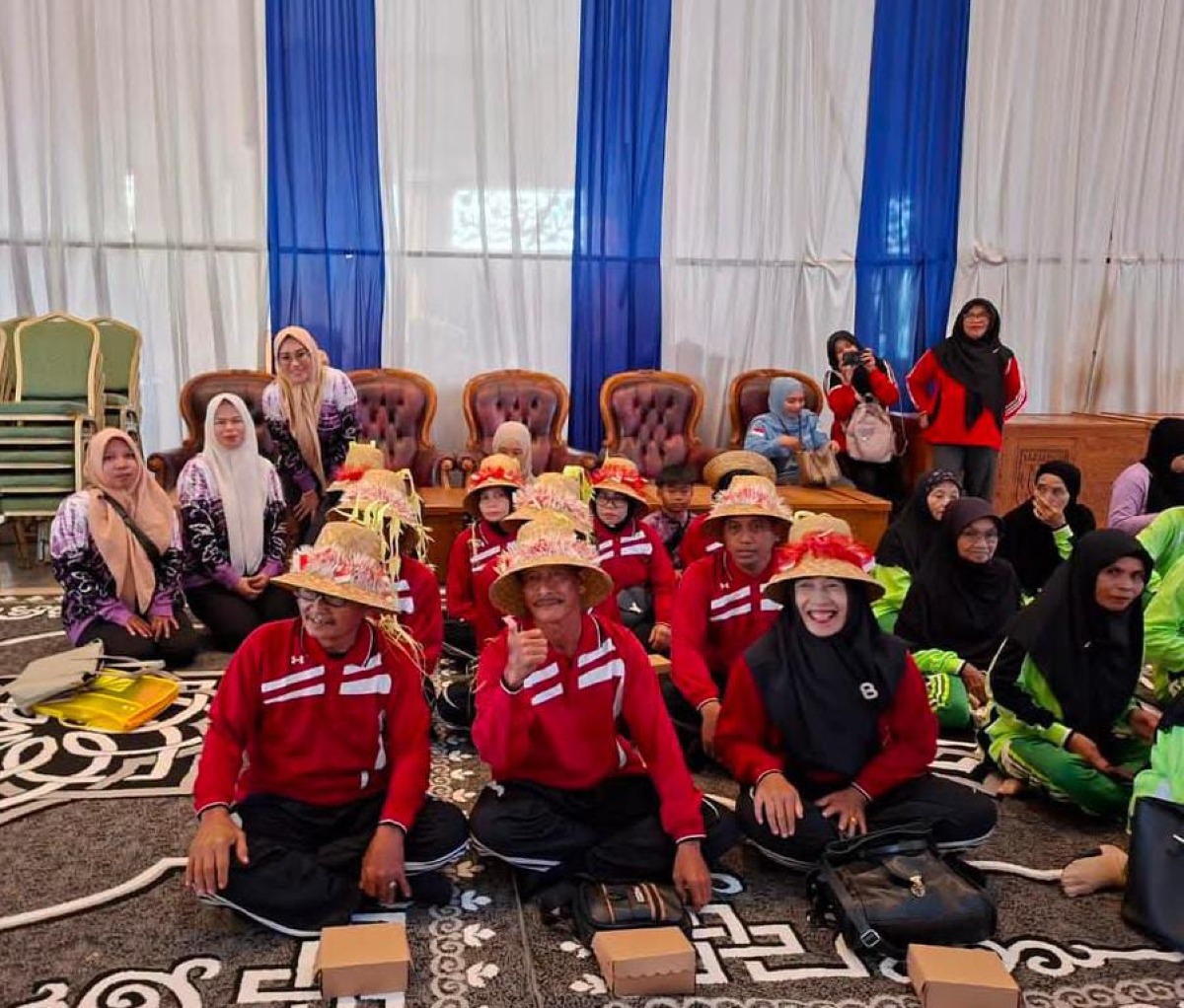 LANSIA Garagata wakili Kecamatan Jaro Lomba Yel-yel di Tingkat Kabupaten Tabalong