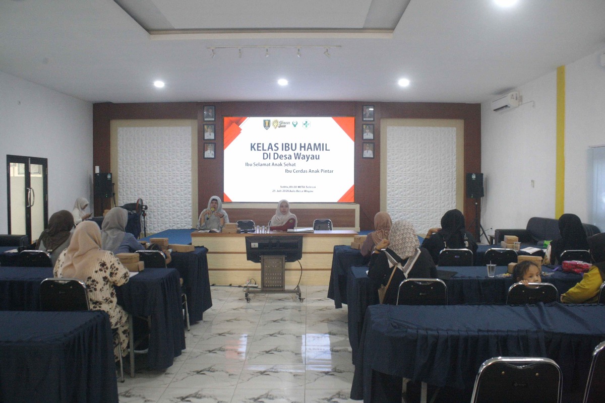 Bekali Calon Ibu, Kelas Bumil Desa Wayau Tekankan Kehamilan Sehat