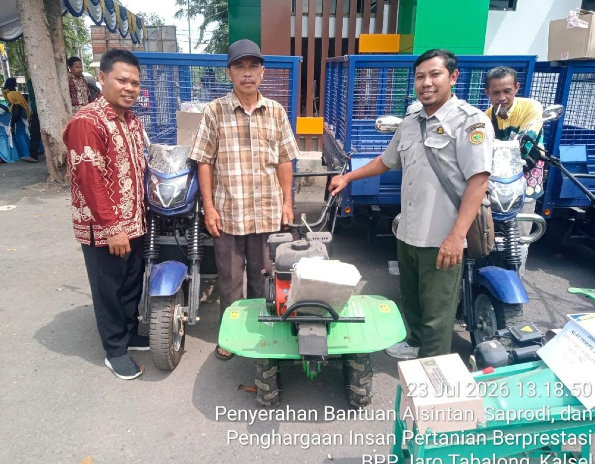 Bantuan Cultivator Untuk Kelompok Peternakan Desa Garagata