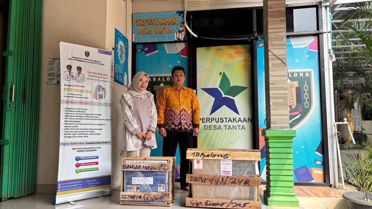 Dukung Transformasi Literasi Digital, Perpustakaan “Lentera Ilmu” Desa Tanta Terima Bantuan Perangkat Komputer dan Printer dari Perpusnas RI