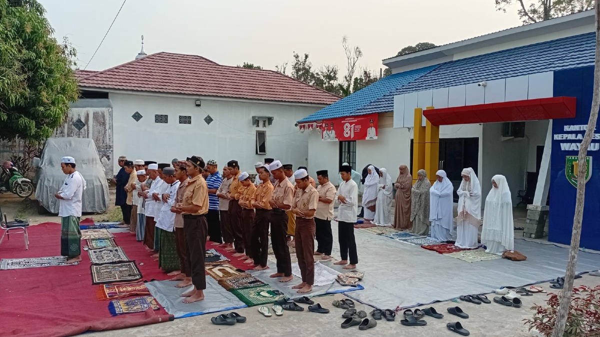 Warga Wayau Laksanakan Salat Istisqa, Ikhtiar Memohon Turunnya Hujan
