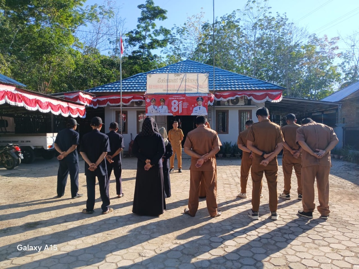 PEMDES KAMPUNG BARU LAKSANAKAN APEL PAGI UNTUK MENINGKATKAN KEDISIPLINAN APARATUR DESA