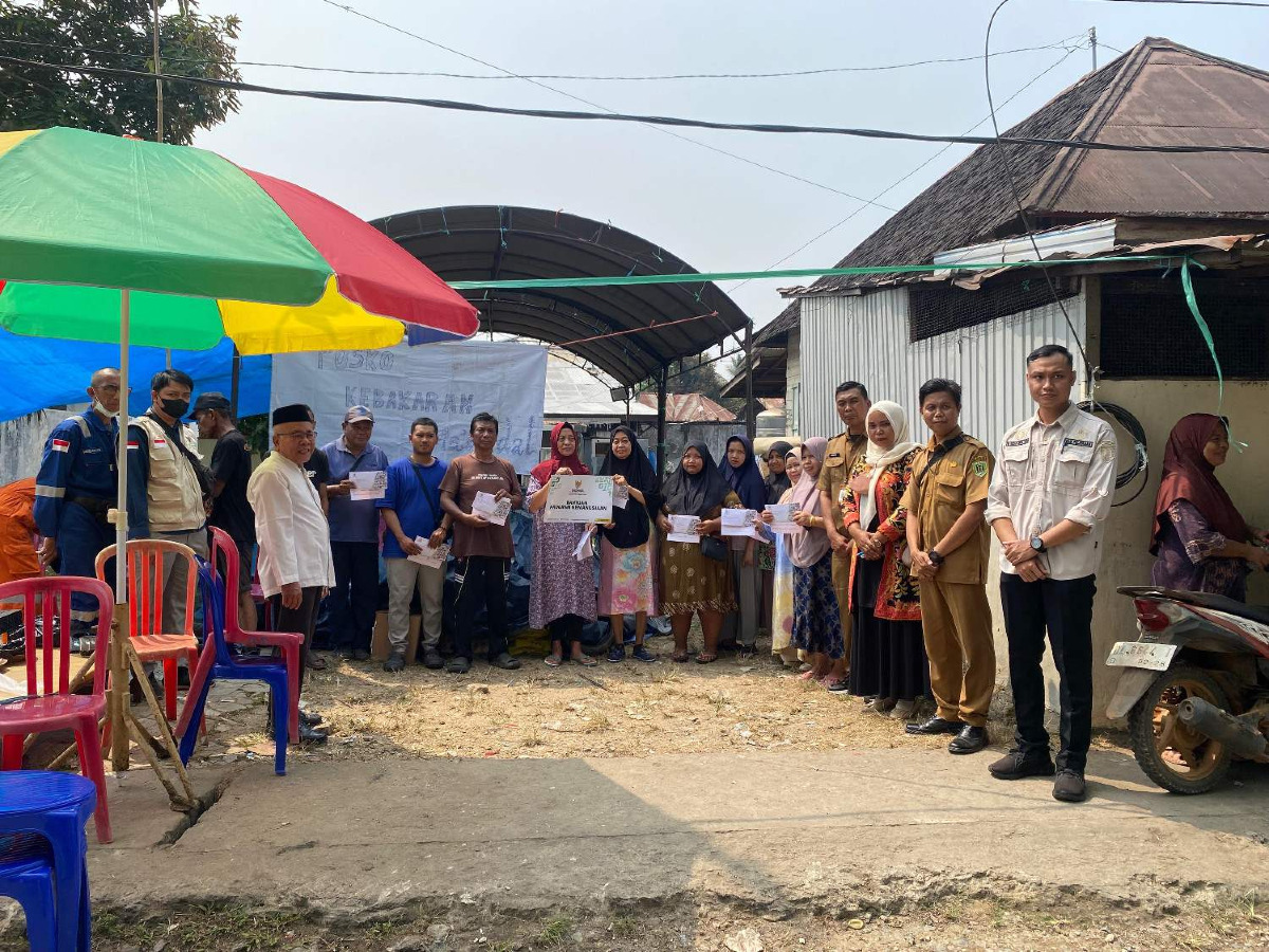 BAZNAS Tabalong Salurkan Bantuan untuk Korban Kebakaran di RT.07 Desa Kapar