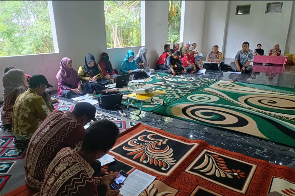 musyawarah desa pembaharuan data kemiskinan pembaharuan data kemiskinan