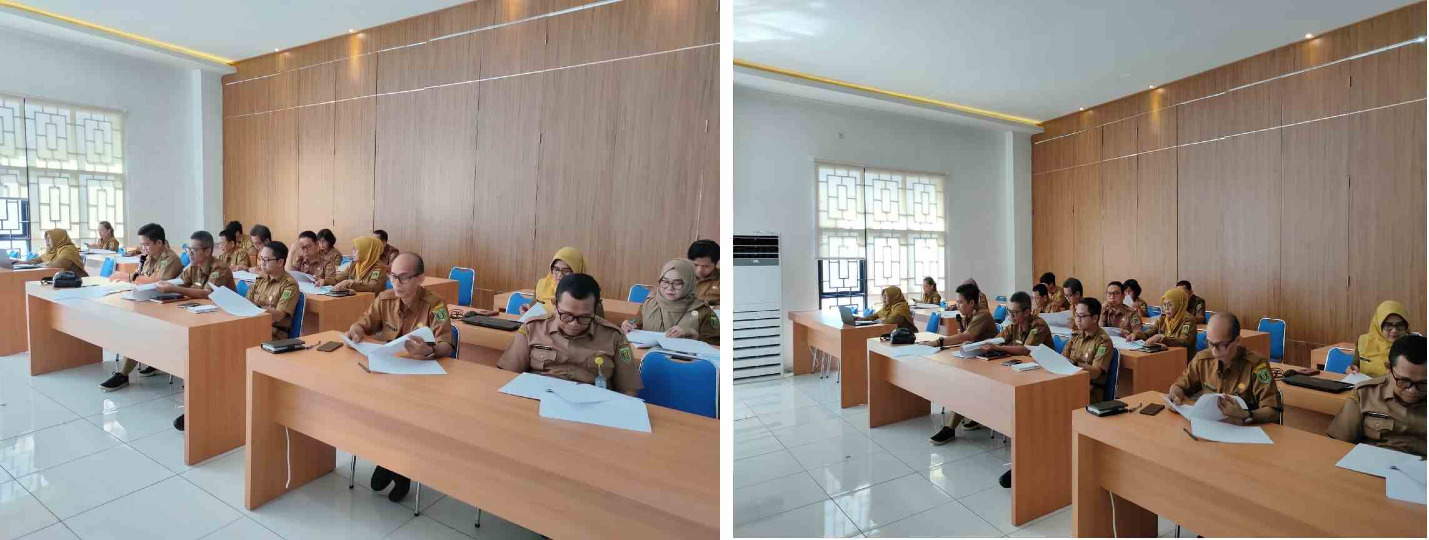 kegiatan pembahasan Raperda tentang Penyelenggaraan Administrasi Kependudukan 