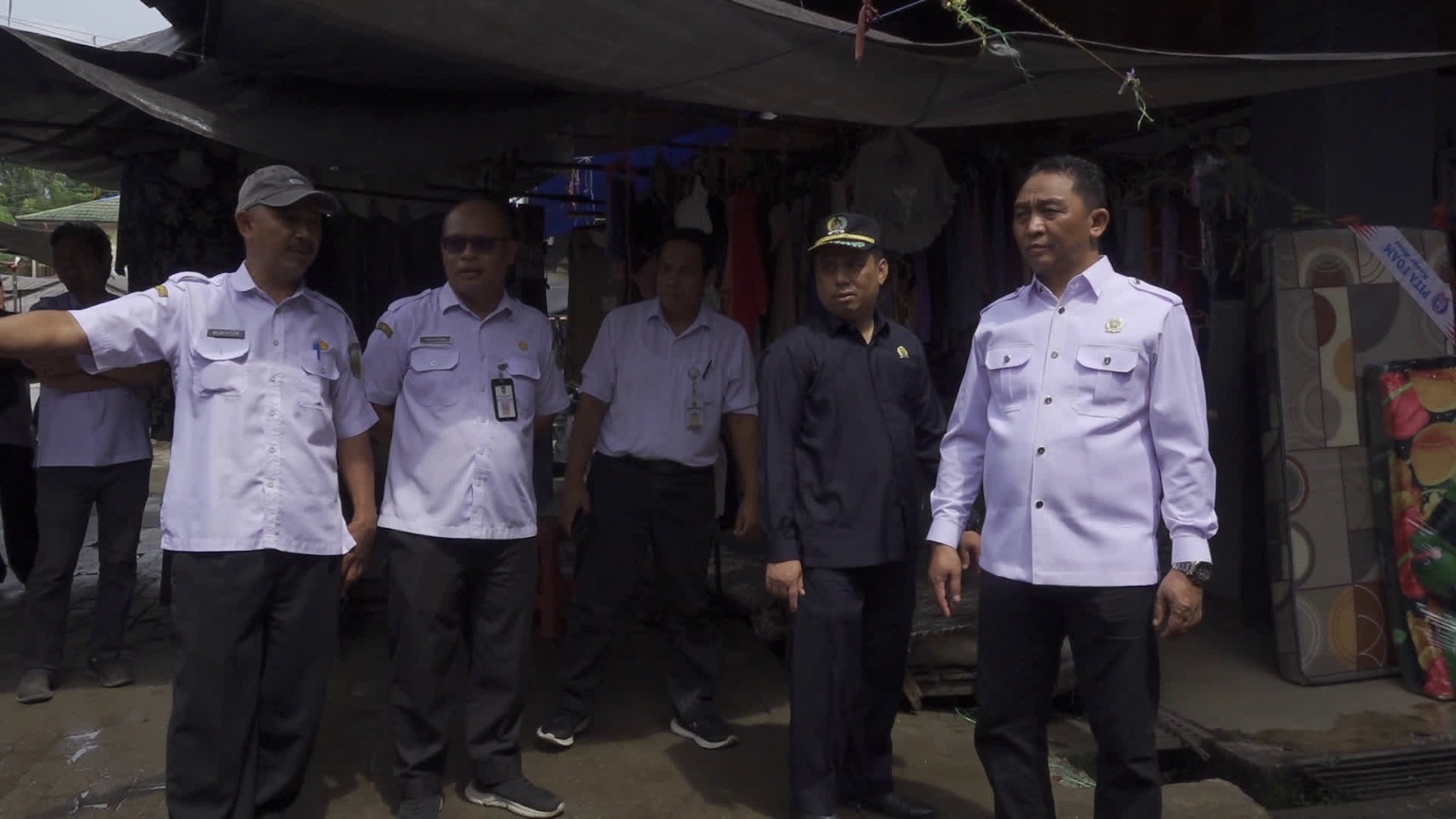 DPRD Minta Pemkab Tata Ulang Tepian Pasar Kelua untuk Dorong Ekonomi Warga