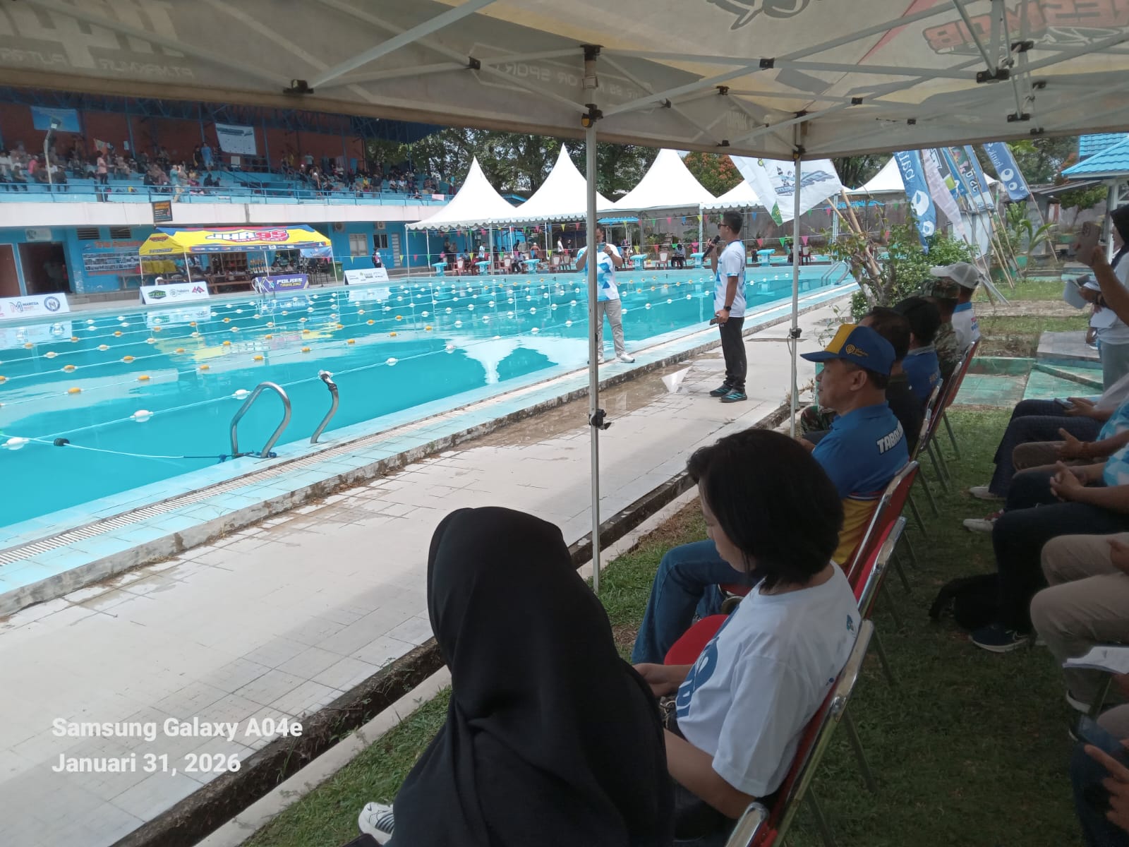 Pembukaan Perlombaan Renang
