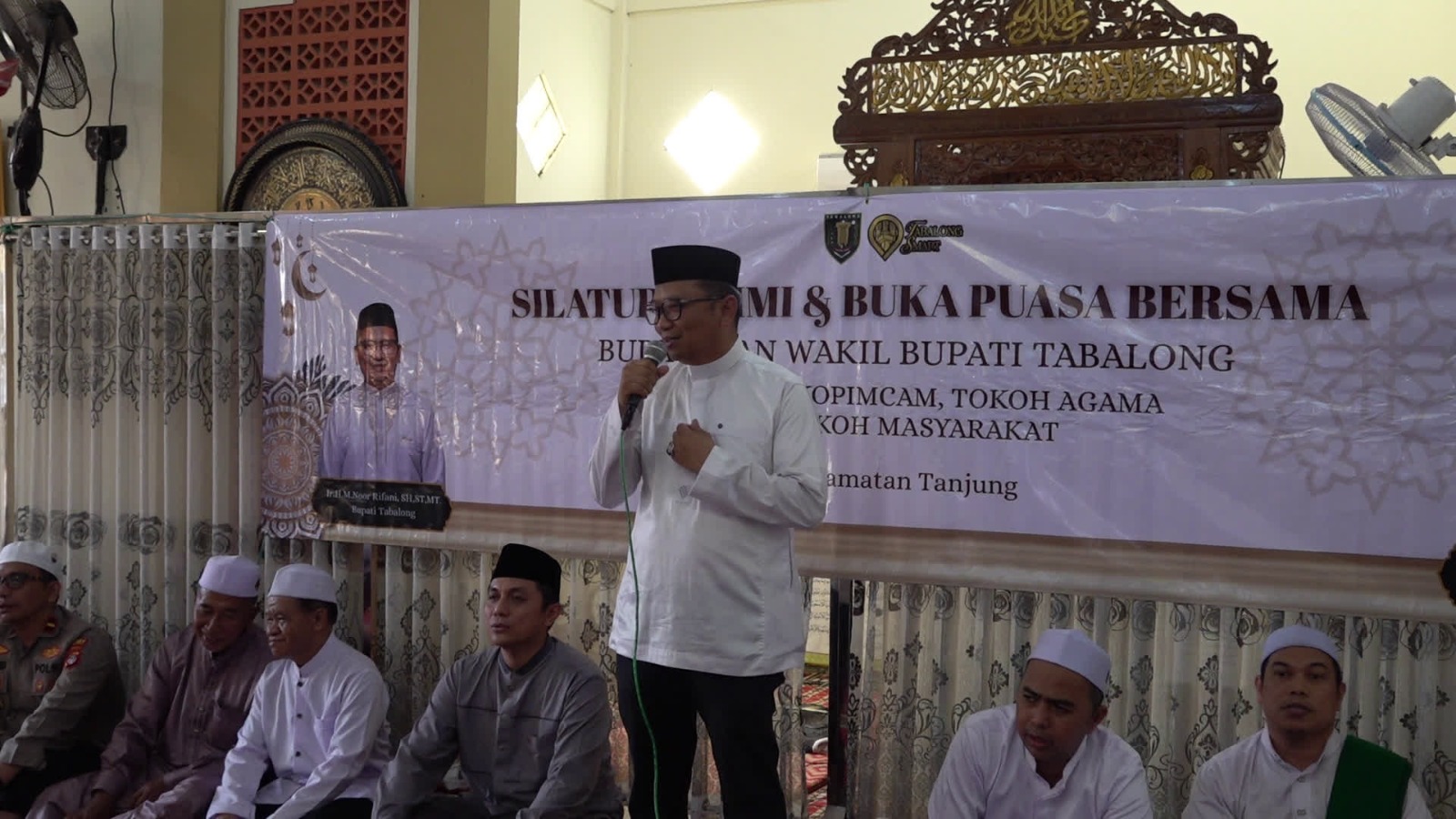 Bangun SDM Unggul, Bupati Tabalong Sampaikan Komitmen Saat Buka Puasa Bersama Warga Tanjung