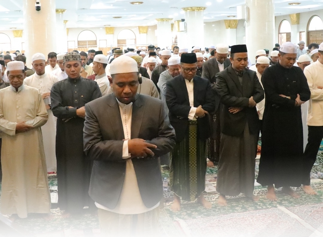 Bupati dan Wakil Bupati Tabalong Laksanakan Sholat Idul Fitri 1447 H di Masjid Agung Ash-Shiratal Mustaqim