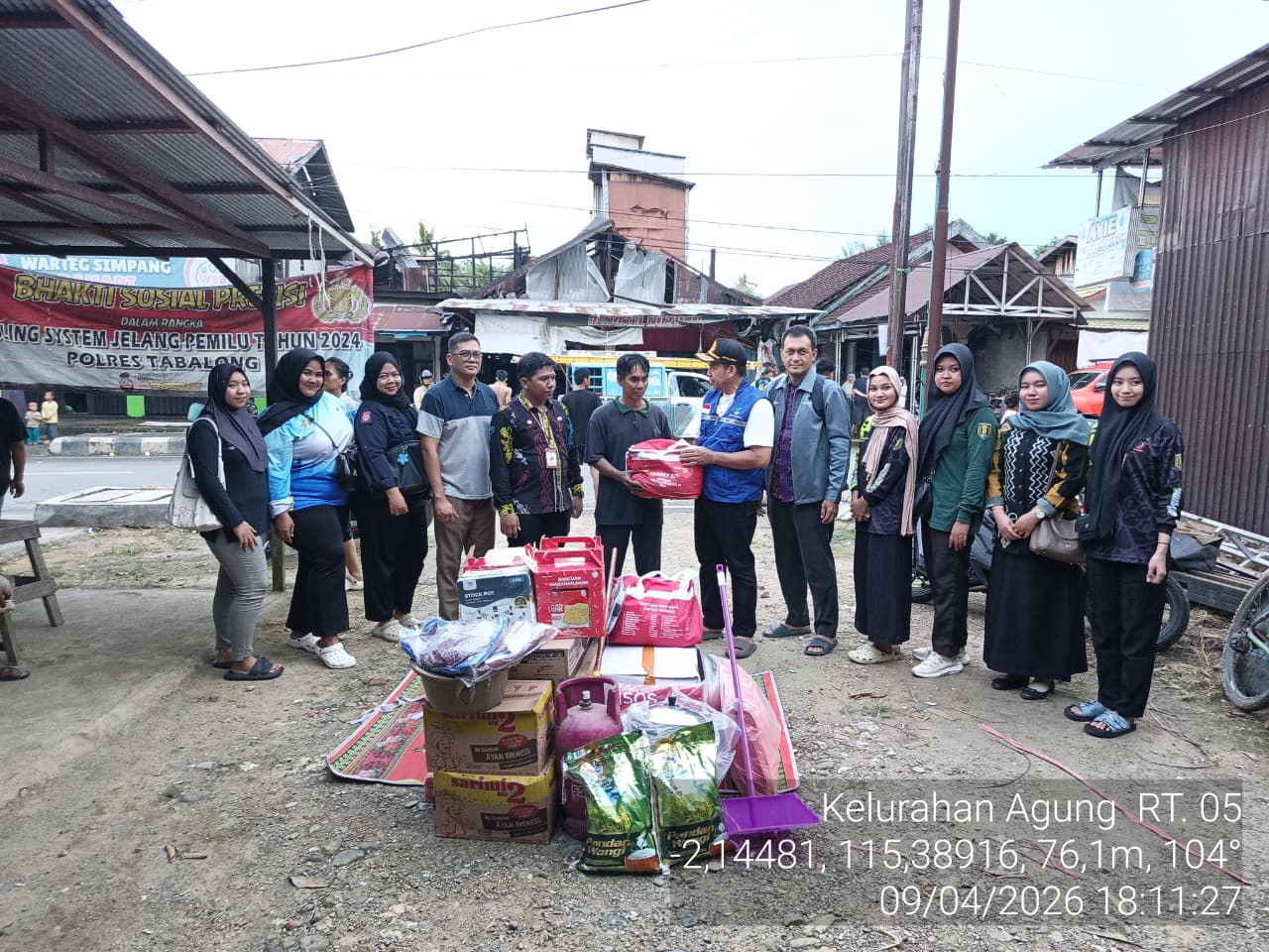 Dinsos P3AP2KB Kabuapten  Tabalong Lakukan Pendataan Cepat Terhadap Korban Kebakaran di Kelurahan Agung