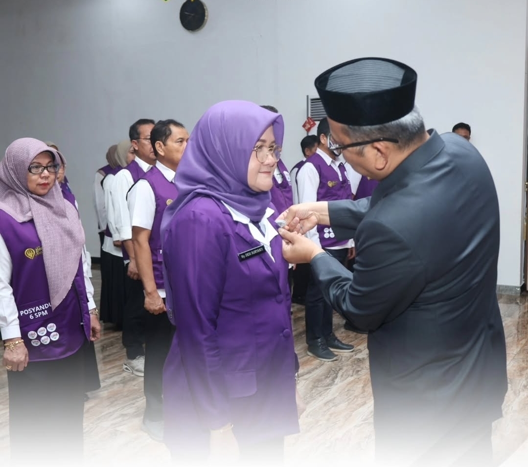 Kukuhkan Ketua dan Lantik Tim Pembina Posyandu, Bupati Tabalong Tekankan Sinergi untuk Enam Standar Pelayanan Minimal