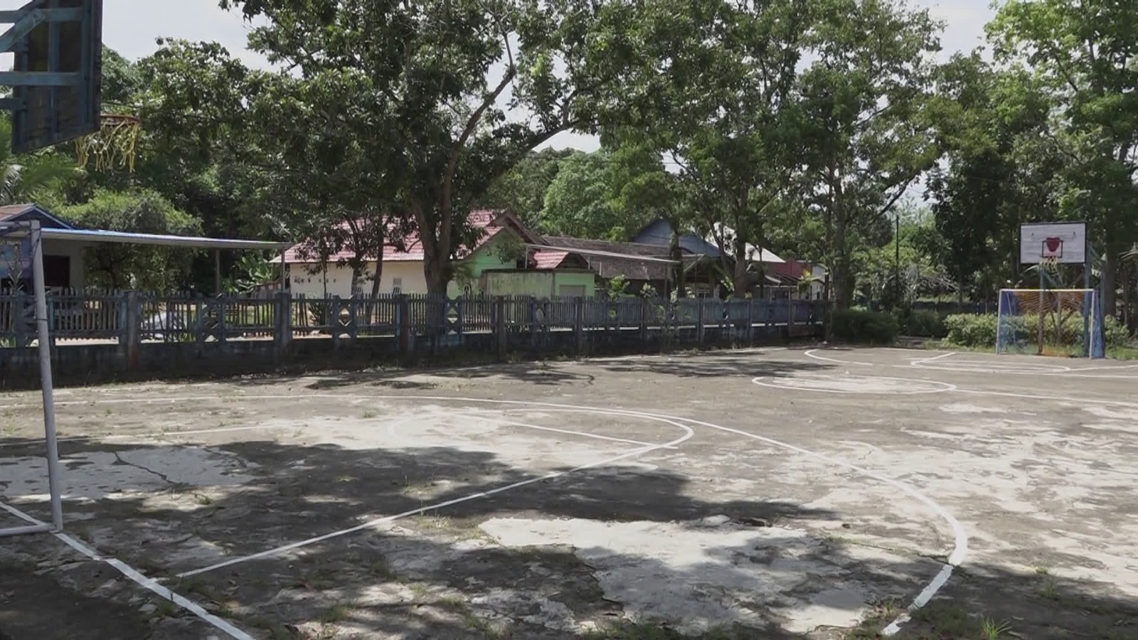 Dukung Aktivitas Siswa, Lapangan Basket SMPN 1 Tanta Akan Diperbaiki