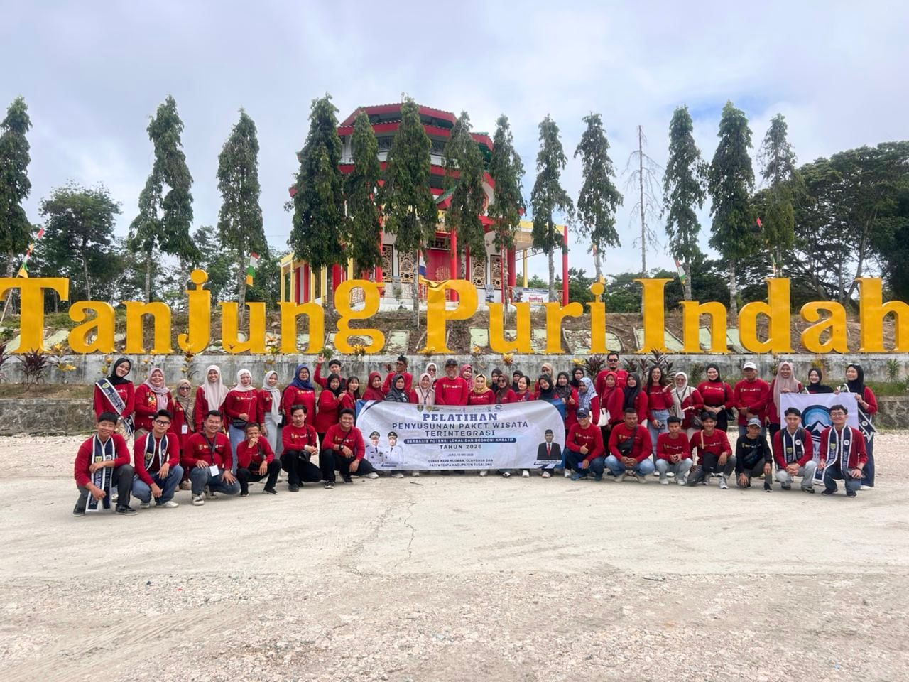 PELATIHAN PENYUSUNAN PAKET WISATA TERINTEGRASI TAHUN 2026 HARI KEDUA