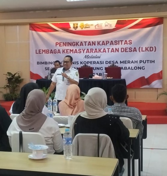 Optimalkan Ekonomi Desa, Sekretaris DPMD Tabalong Beri Pembekalan Pengaturan Koperasi di Tanjung