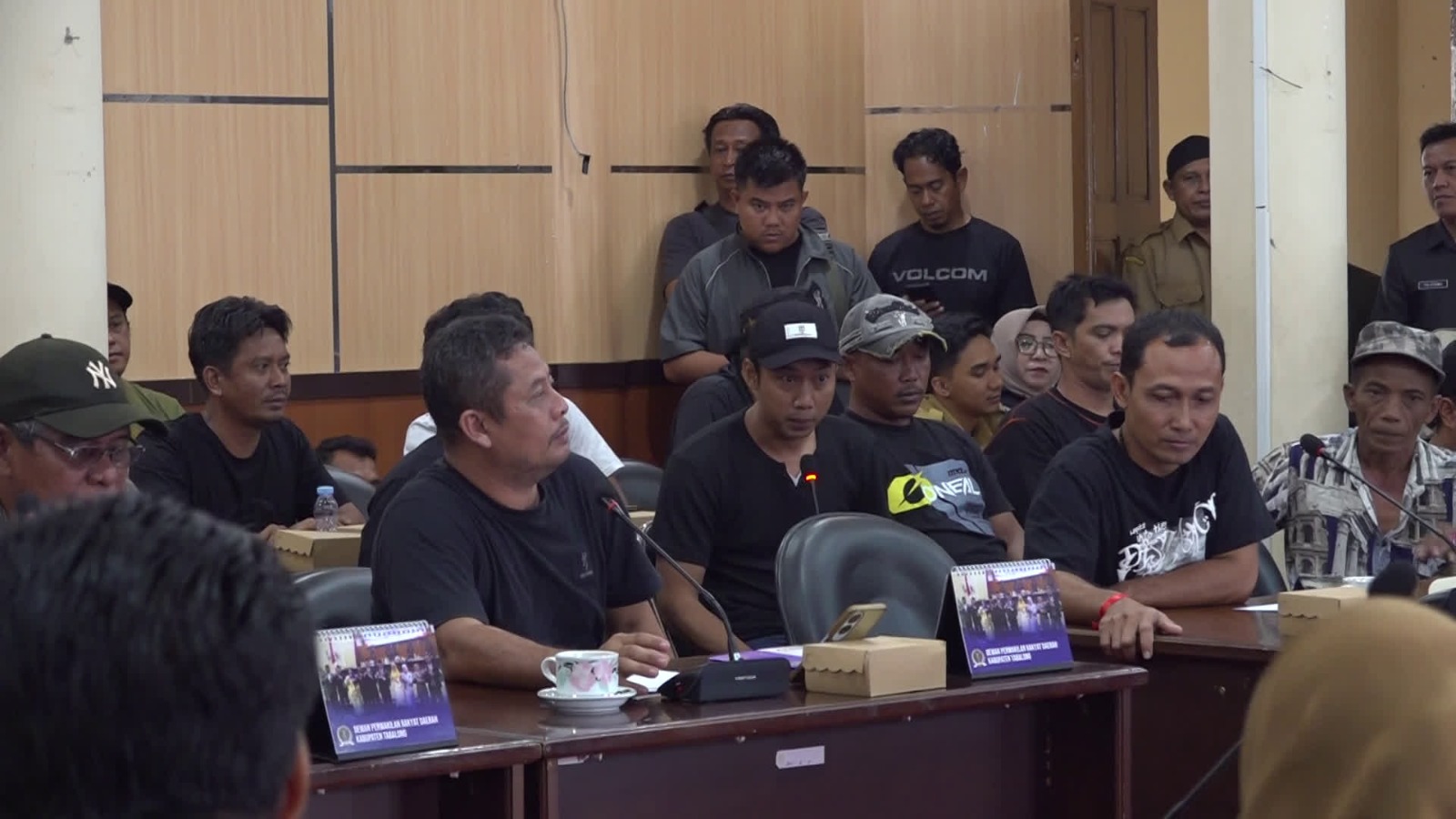 Seminggu Pasca Aksi, Sopir Truk Kembali Datangi DPRD Keluhkan Semakin Langkanya Bio Solar