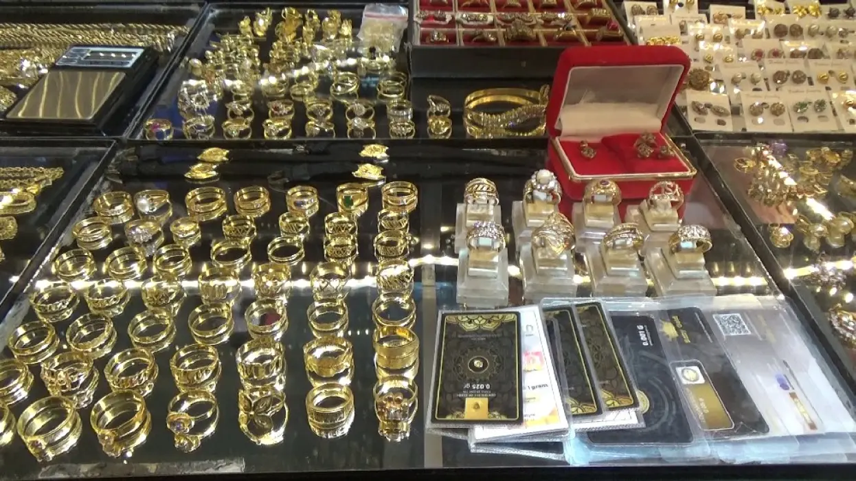 Harga Emas Melonjak Tajam, Minat Beli Masyarakat Tetap Tinggi