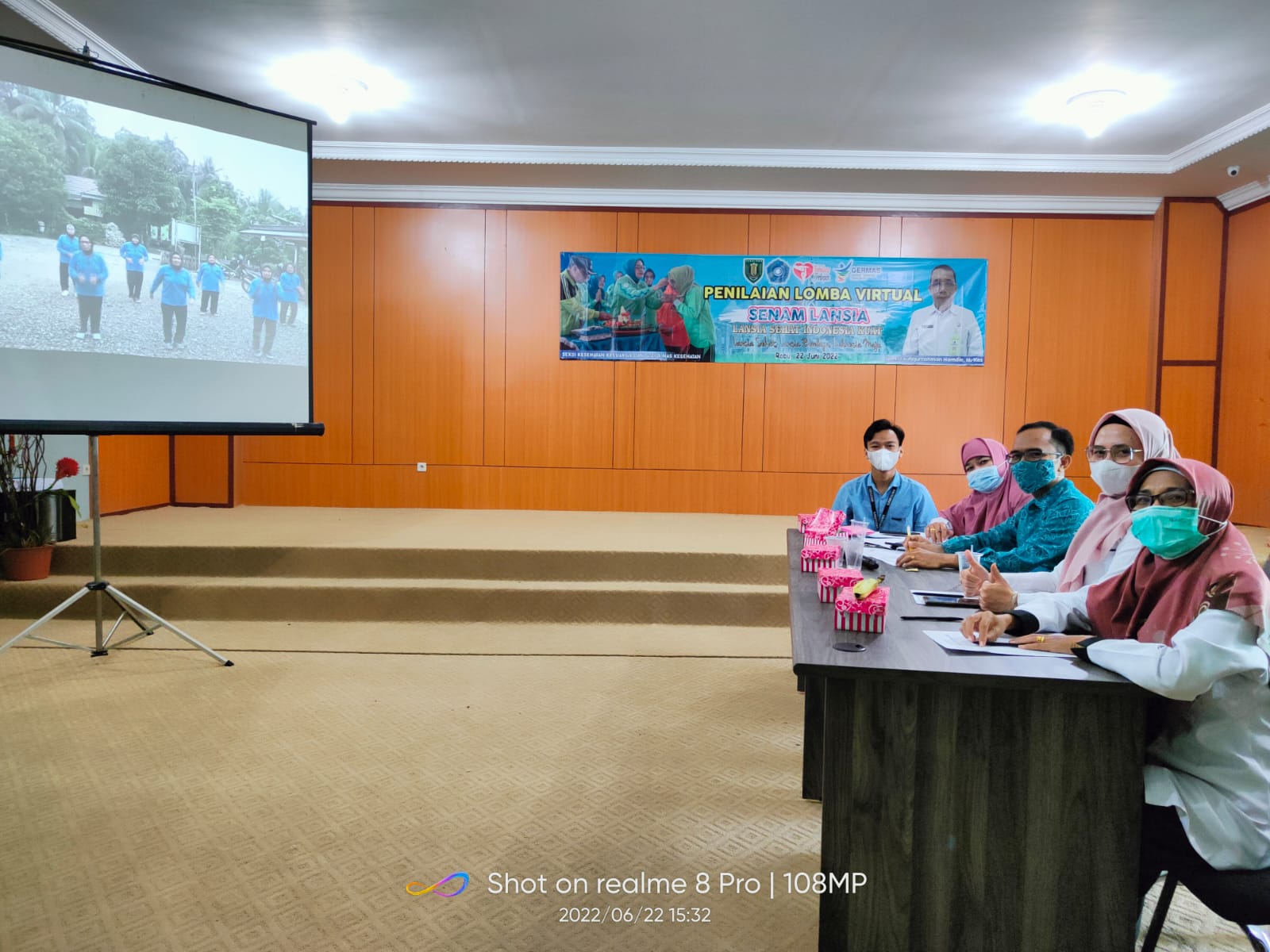 Dinkes Tabalong Gelar Lomba Senam Lansia Virtual