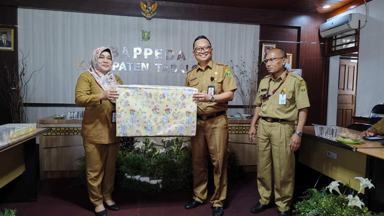 Tutup Februari, Bappedalitbang Adakan Serah Terima Jabatan Kepala Bidang Litbang