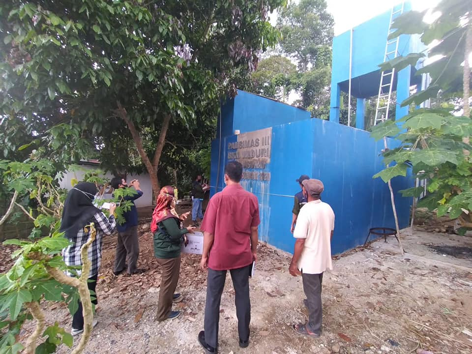 Tim Pokja AMPL Kabupaten Tabalong Dampingi Tim NMC dan Tenaga Ahli WSS ke Desa Sasaran Program Pamsimas Tahun 2020