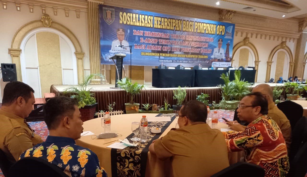 Sosialisasi Kearsipan bagi Pimpinan OPD dan Bimtek Implementasi E-Arsip Terintegrasi/Srikandi bagi Admin OPD dan Pencatat surat