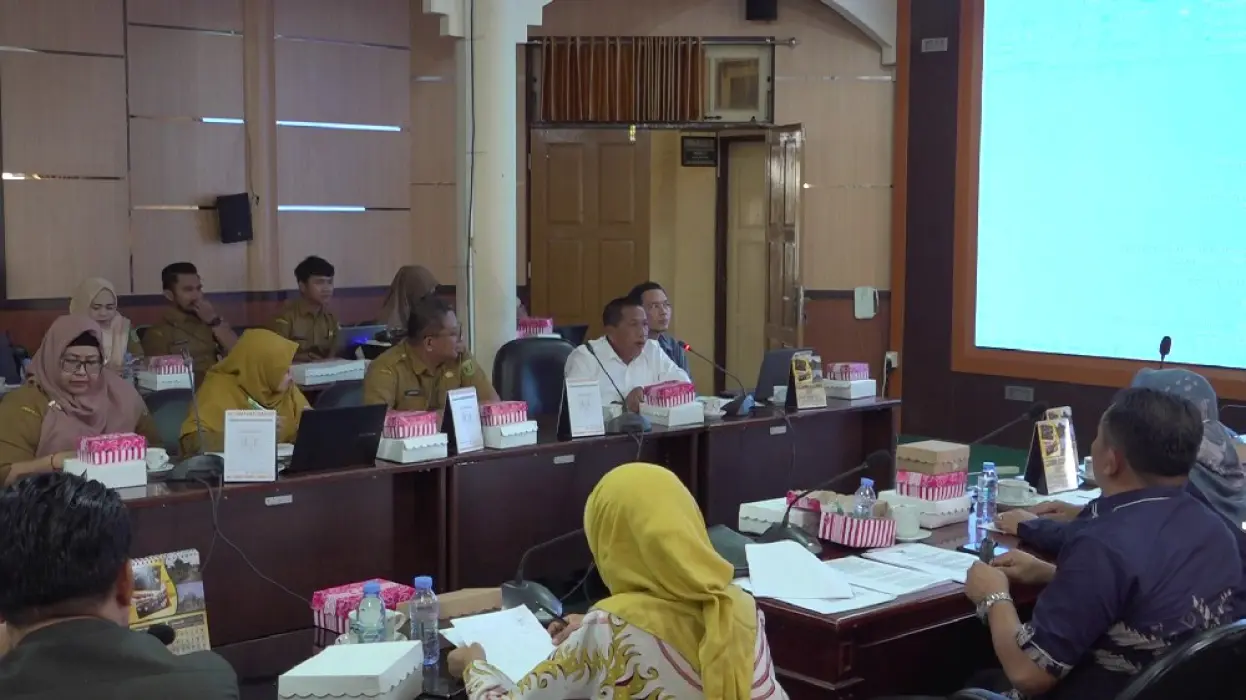 DPRD Tabalong & BPR Bersinar Bahas Raperda Penyertaan Modal, Kredit Masyarakat Tetap Jalan