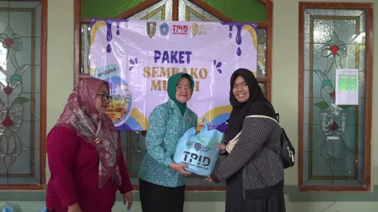 Safari Ramadan di Desa Kapar, TP PKK Tabalong Santuni Anak Yatim dan Lansia