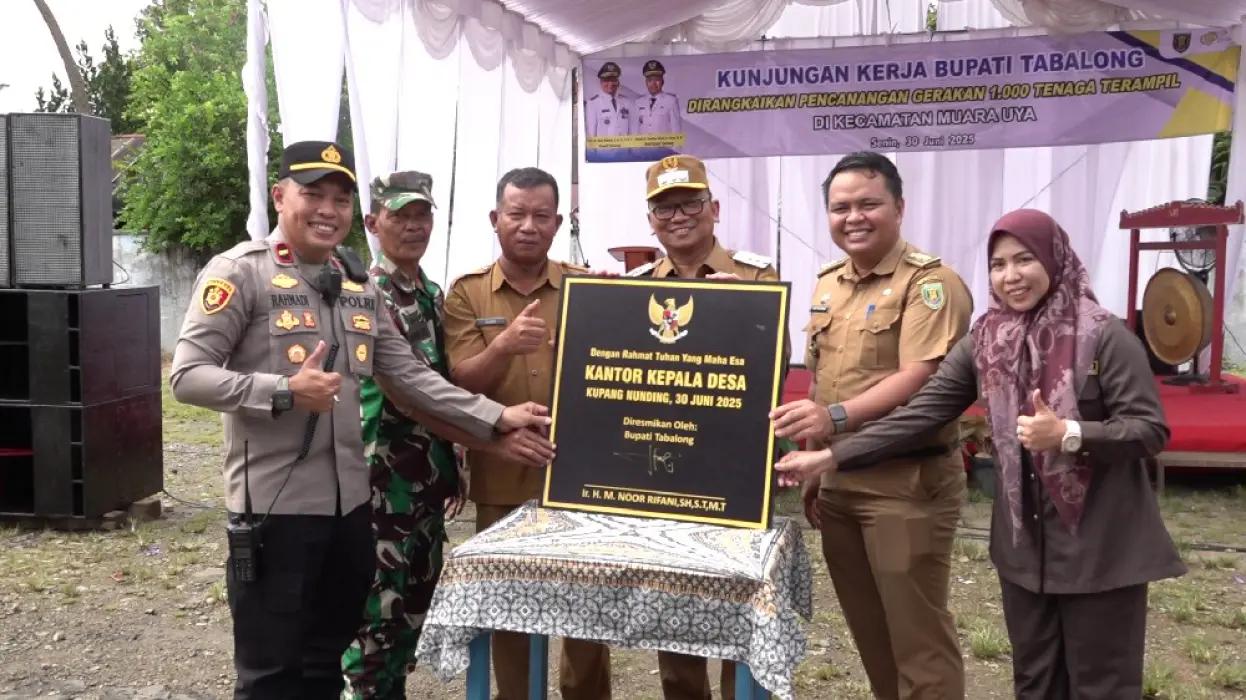 Bupati Tabalong Resmikan Kantor Baru Desa Kupang Nunding, Dorong Peningkatan Pelayanan Publik