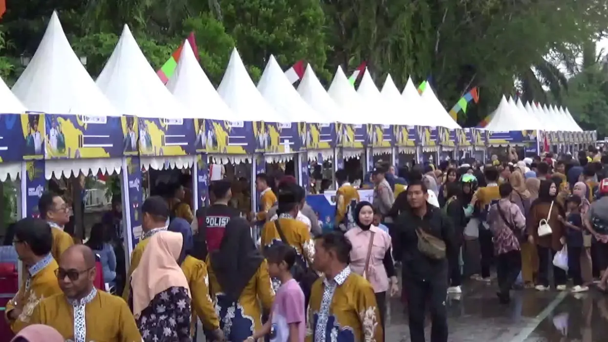 Makan Gratis 20 Ribu Porsi Paliat Pecahkan Rekor MURI, DPRD: Langkah Cerdas Kenalkan Kuliner Tabalong