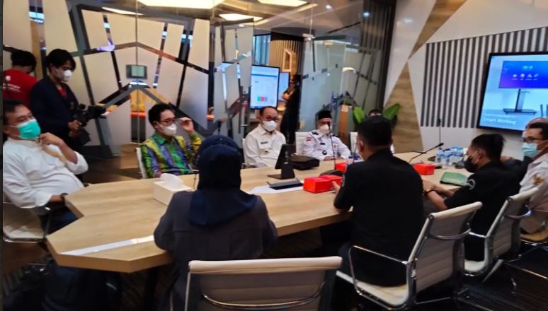 Kepala Dinas PMD dampingi Bupati Tabalong, Kerjasama Apdesi dengan Telkom membentuk desa Digital di Tabalong.