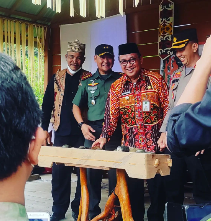 Dinas PMD Hadiri Muswil Aliansi Masyarakat Adat Nusantara Kal-Sel
