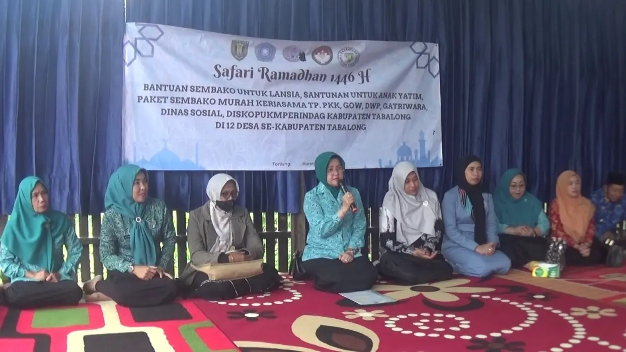 Kunjungi Kec. Muara Harus, Ketua TP PKK Tabalong Ajak Warga Dukung Tabalong Smart