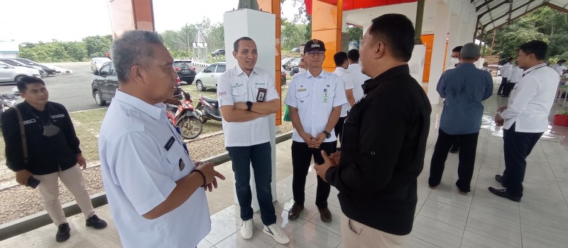 Sosialisasi Gerakan Menanam dan Peninjauan Pasar Agribisnis di Desa Kembang Kuning Kecamatan Haruai Kabupaten Tabalong