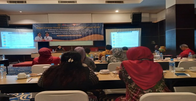 Rapat Evaluasi Tindak Lanjut Hasil Fasilitasi Evaluasi RPJPD Kabupaten Tabalong Tahun 2005-2025